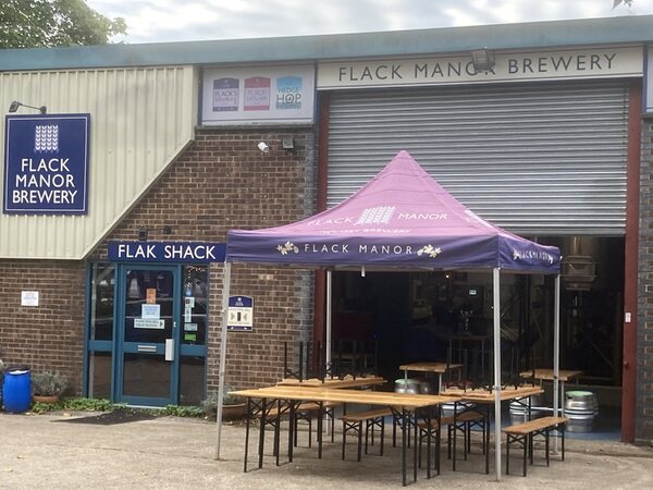 Flack's Taproom, Romsey