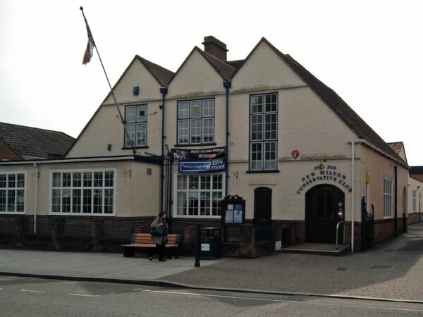 New Milton Conservative Club, New Milton